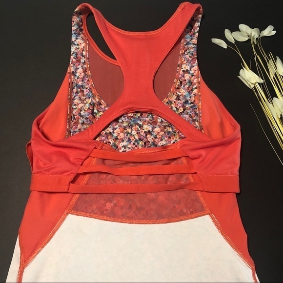 LULULEMON Mesh With Me Tank - Picture 7 of 8
